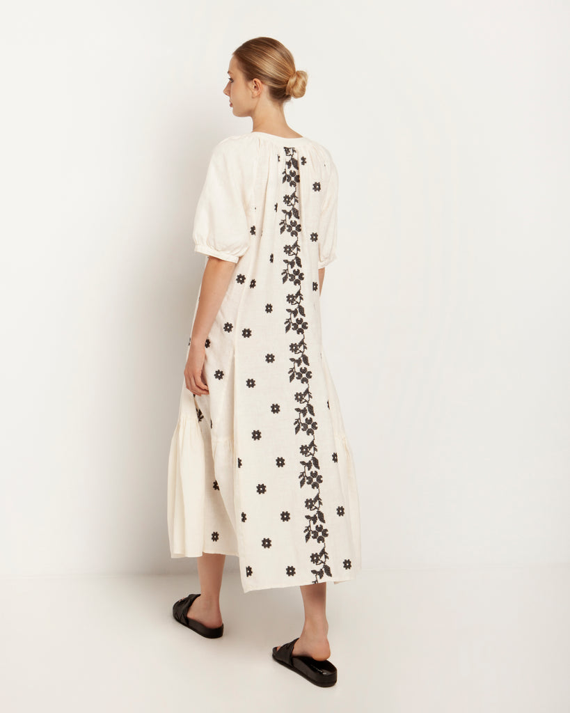 Greek Archaic Kori Daisy Natural Black